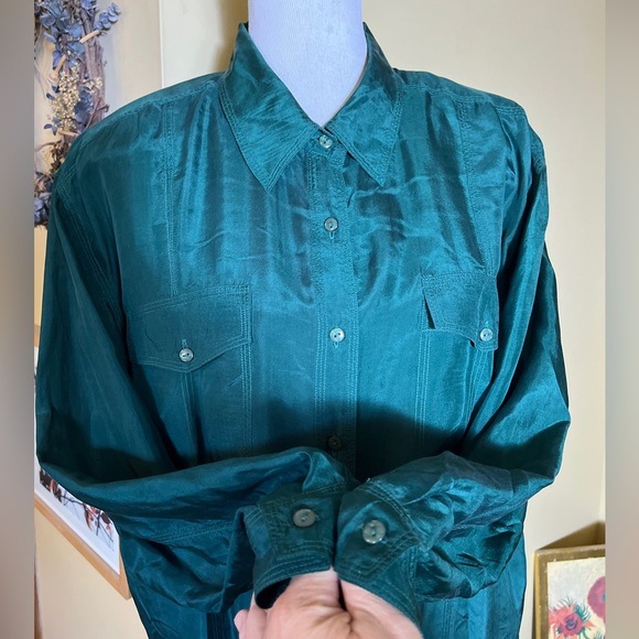 Vtg NEW CONCEPTS Size Large 100% Silk Emerald Green Button Down LongSleeve - Picture 4 of 10